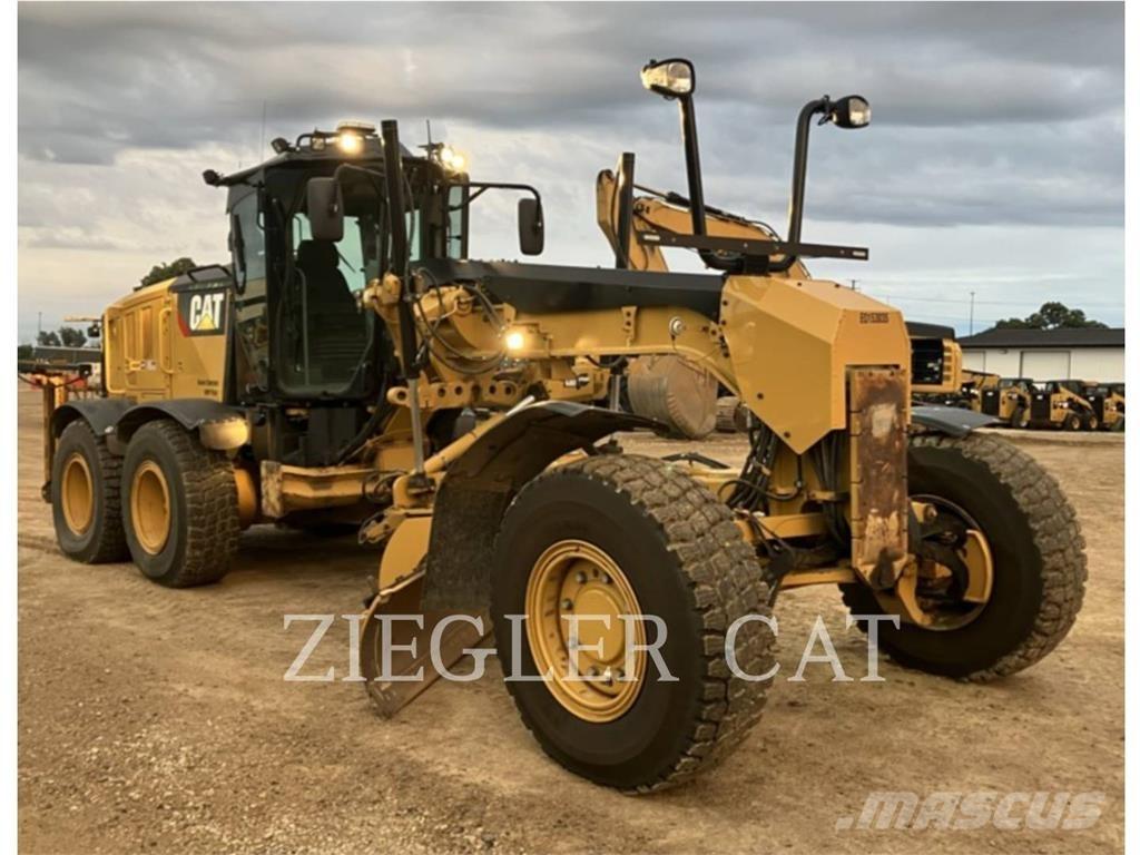 CAT 12M2AWD Graders