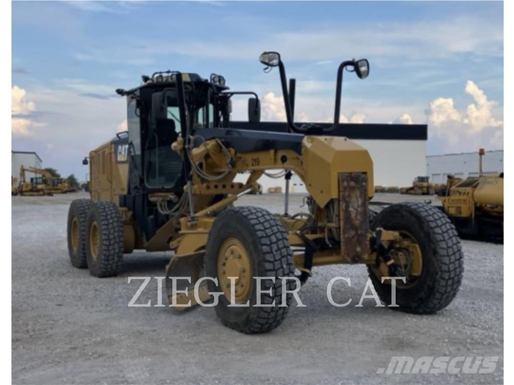 CAT 12M2AWD Graders