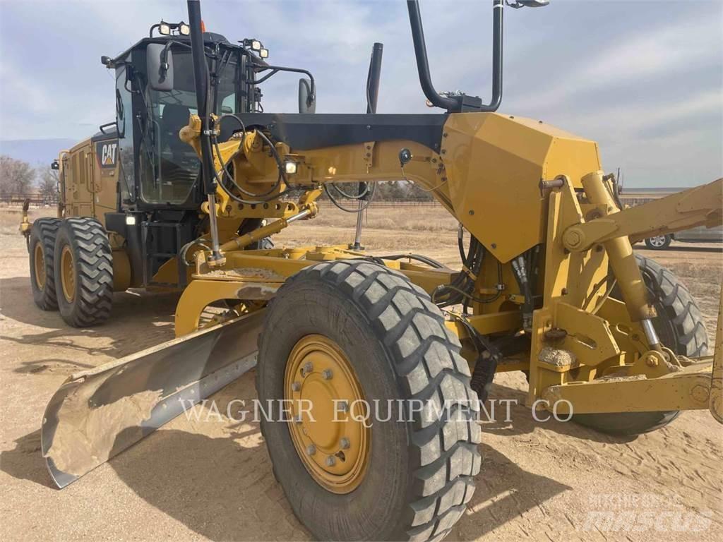 CAT 12M3 AWD Graders