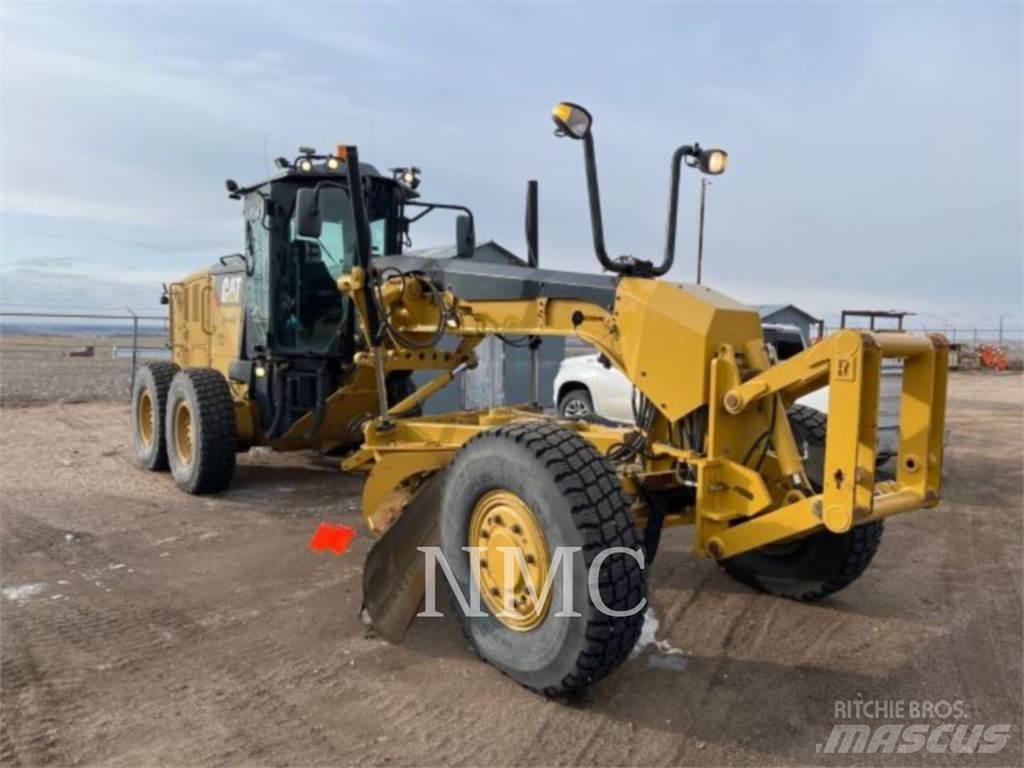 CAT 12M3AWD Graders