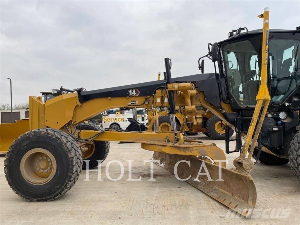 CAT 14 JOY3 Graders