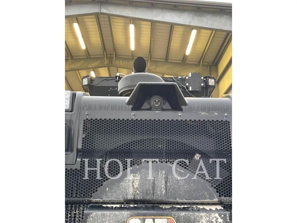 CAT 140-13AWD Graders