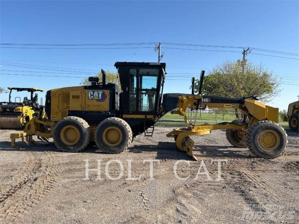 CAT 140 AWD Graders