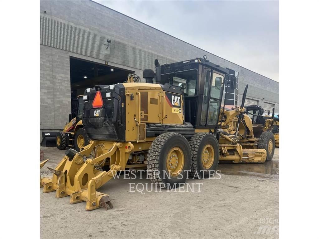 CAT 140 AWD Graders