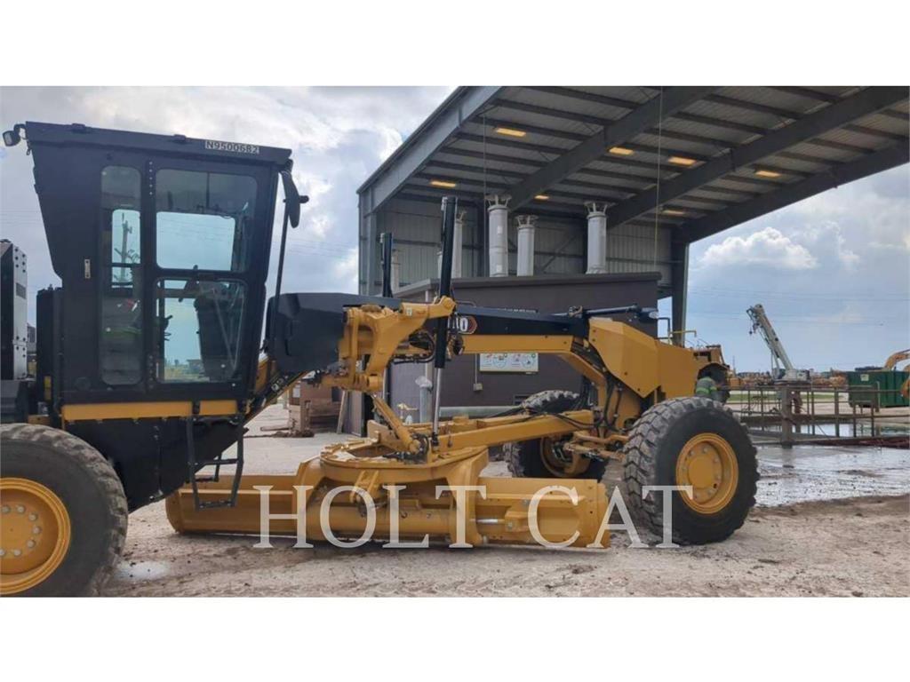 CAT 140 AWD Graders