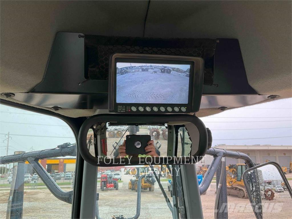 CAT 14015AWD Graders