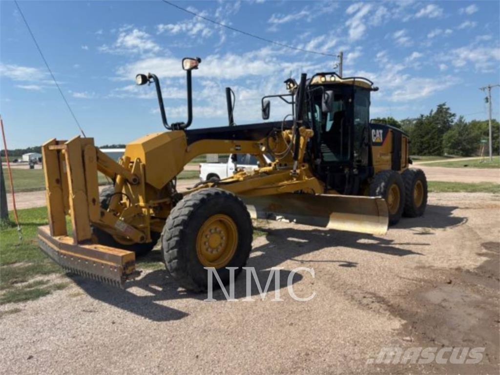 CAT 140M Graders