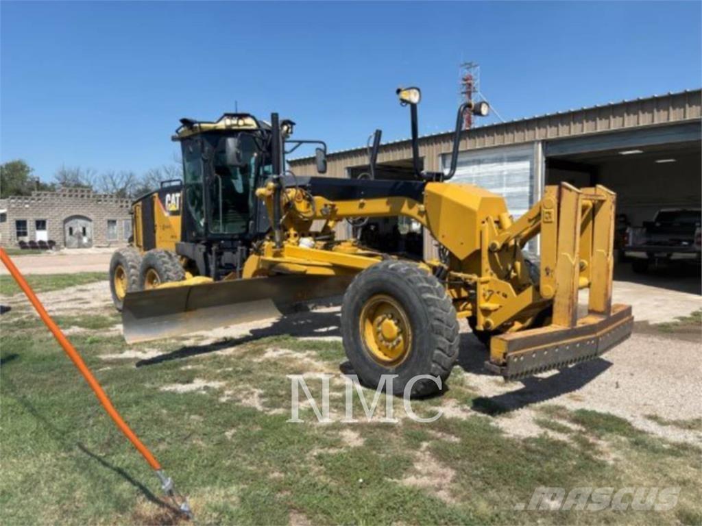 CAT 140M Graders