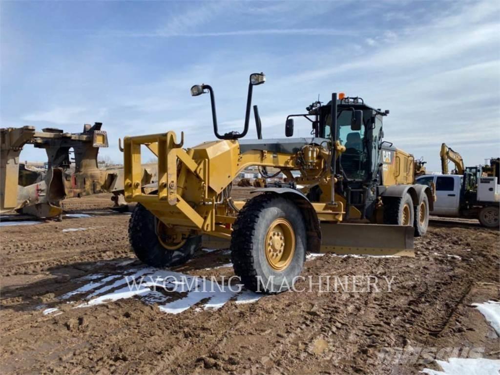 CAT 140M 3 Graders