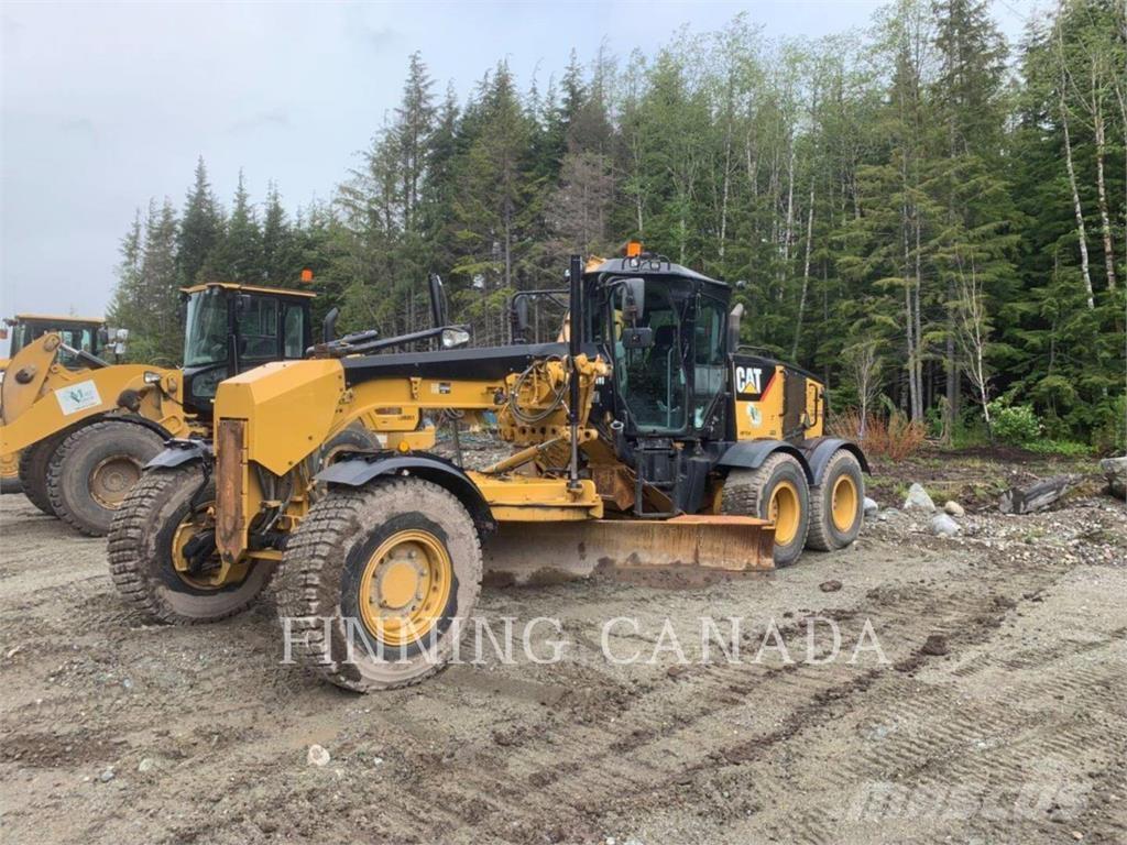 CAT 140M AWD Graders