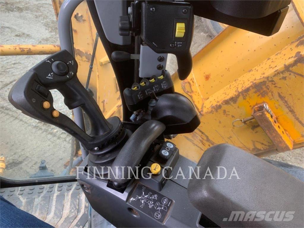 CAT 140M AWD Graders