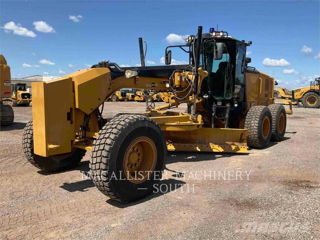 CAT 140M2 Graders