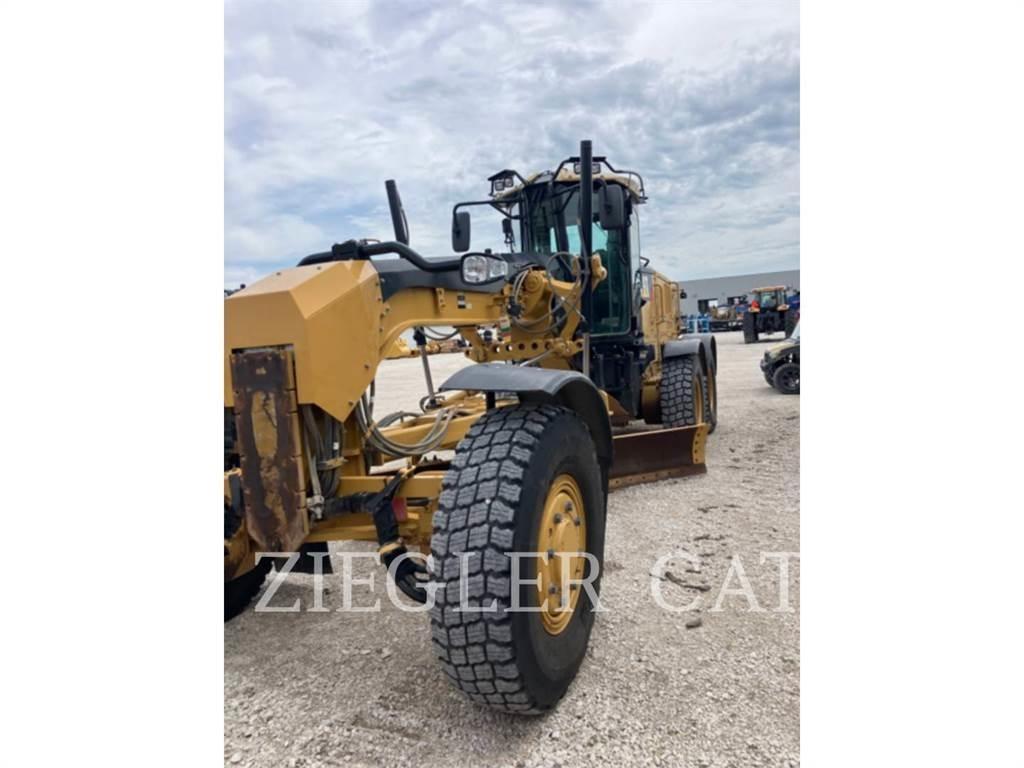 CAT 140M2AWD Graders