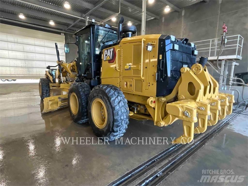 CAT 150 15 Graders