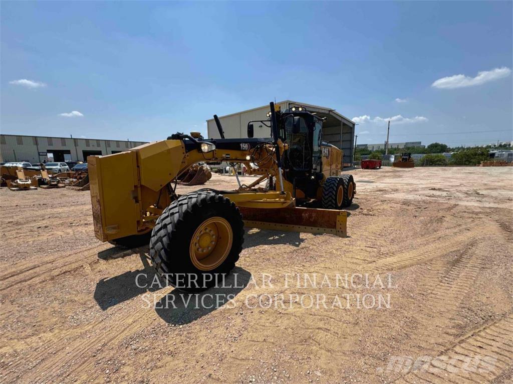 CAT 150-15 Graders
