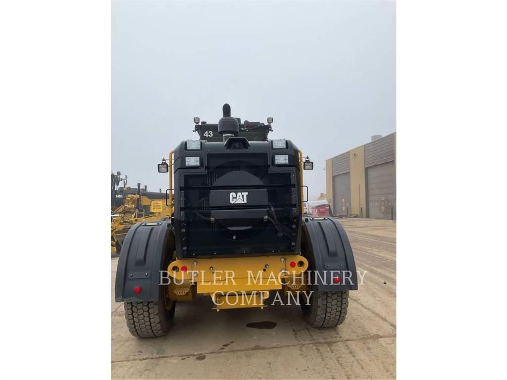 CAT 150-15AWD Graders