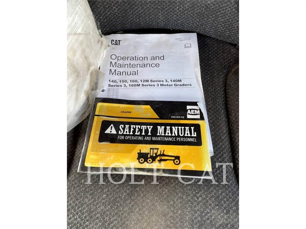 CAT 150-15AWD Graders