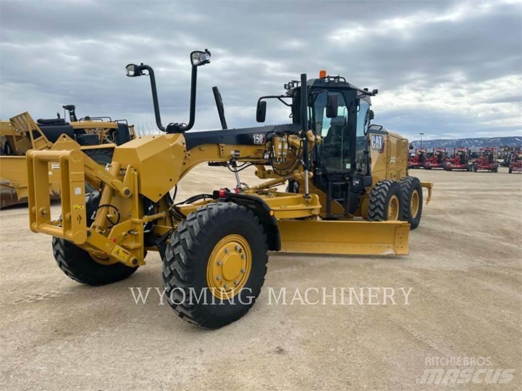 CAT 150 AWD Graders