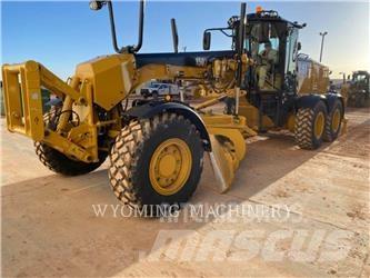 CAT 150 AWD Graders