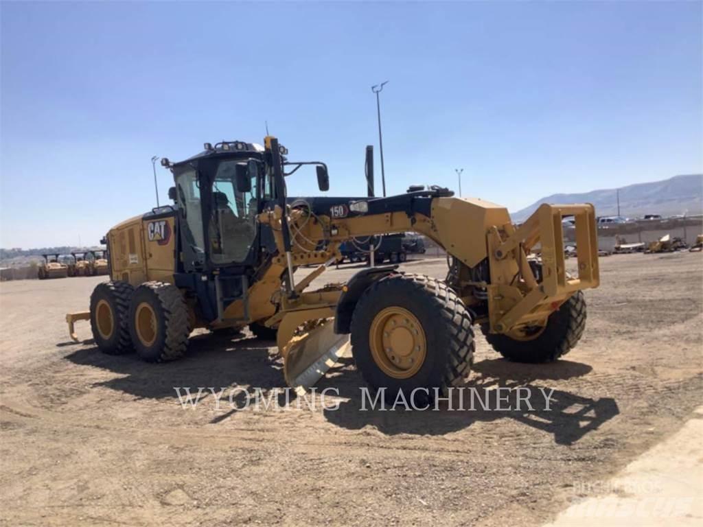 CAT 150 AWD Graders