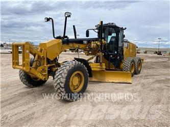 CAT 150 AWD Graders