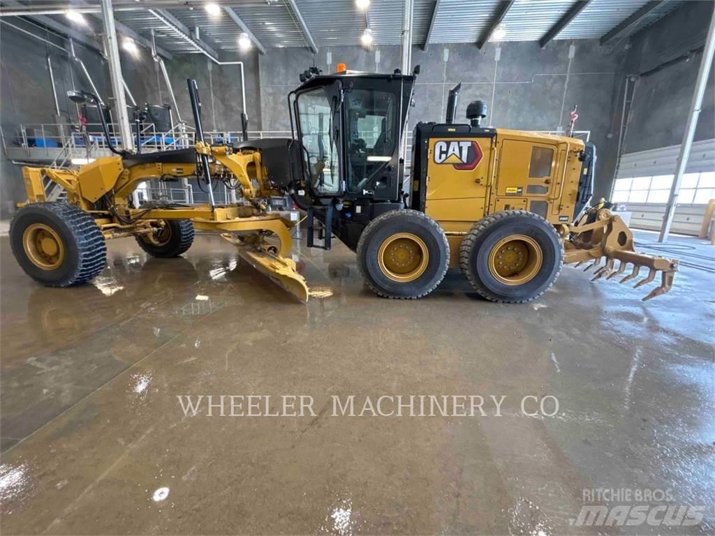CAT 150 AWD Graders