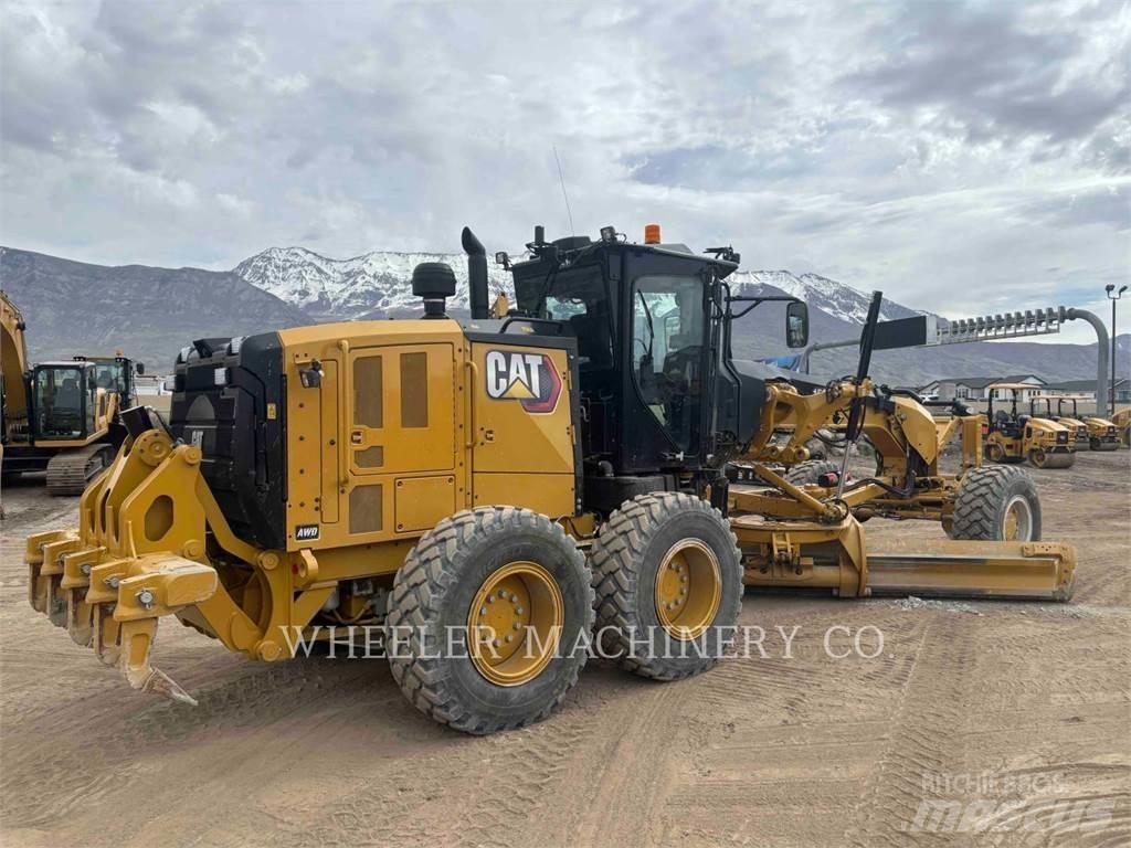 CAT 150 AWD Graders