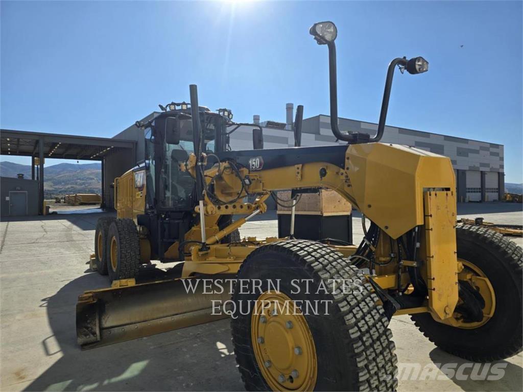 CAT 150 AWD Graders