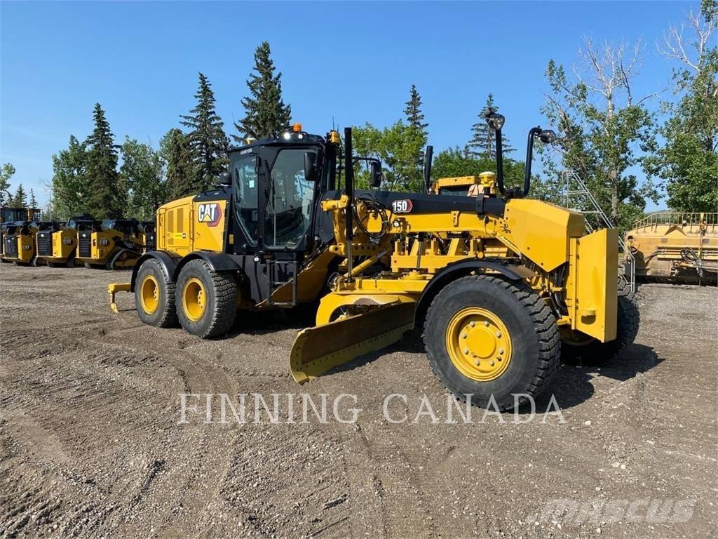 CAT 150 AWD Graders