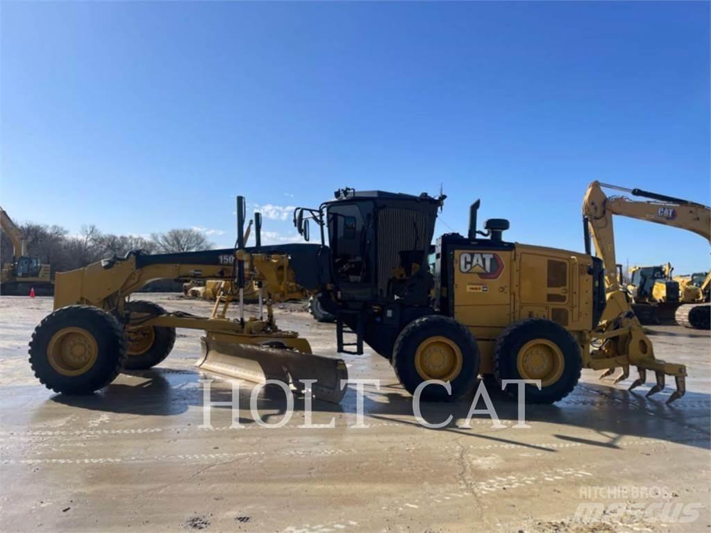 CAT 150 JOY Graders