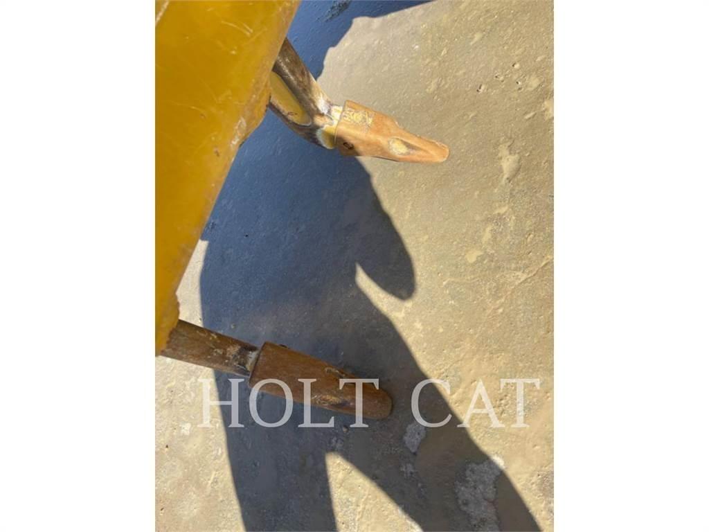 CAT 150 JOY Graders