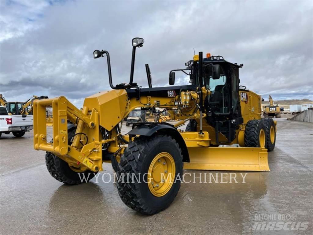 CAT 160 AWD Graders