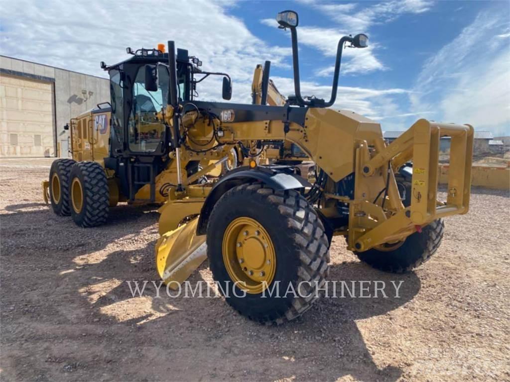 CAT 160 AWD Graders