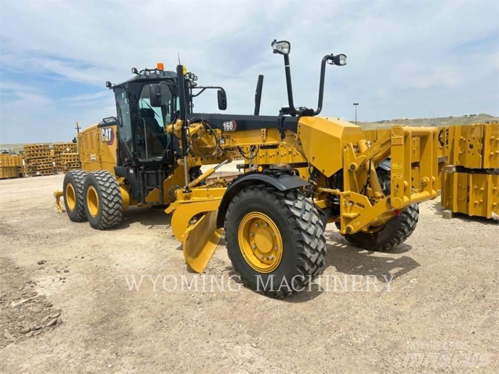 CAT 160 AWD Graders