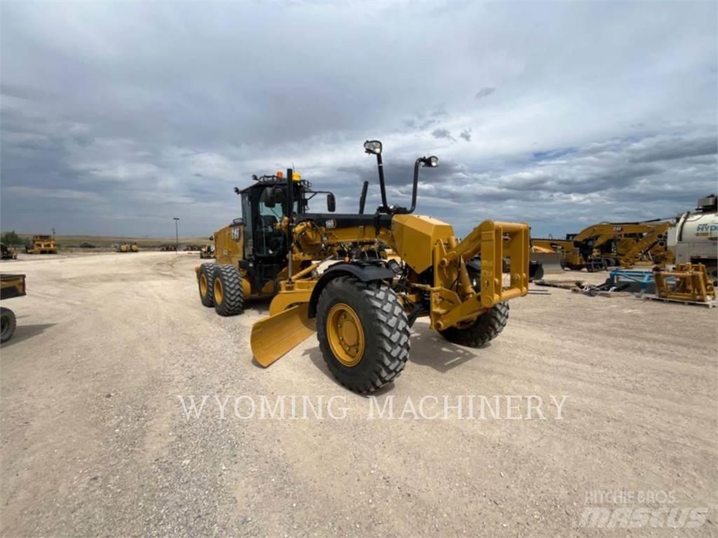 CAT 160 AWD Graders