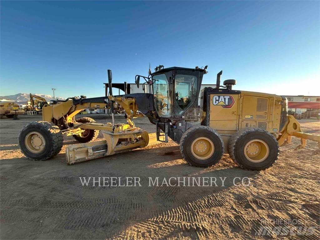 CAT 160 AWD Graders