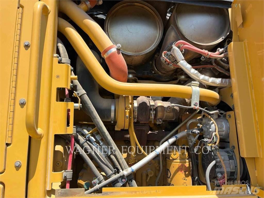 CAT 160M3 AWD Graders