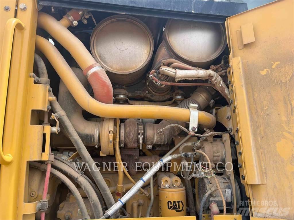 CAT 160M3AWD Graders