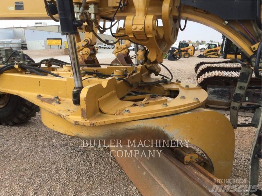 CAT 18 M3 Graders