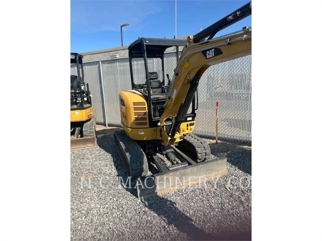 CAT 2.7DCRCN Rupsgraafmachines