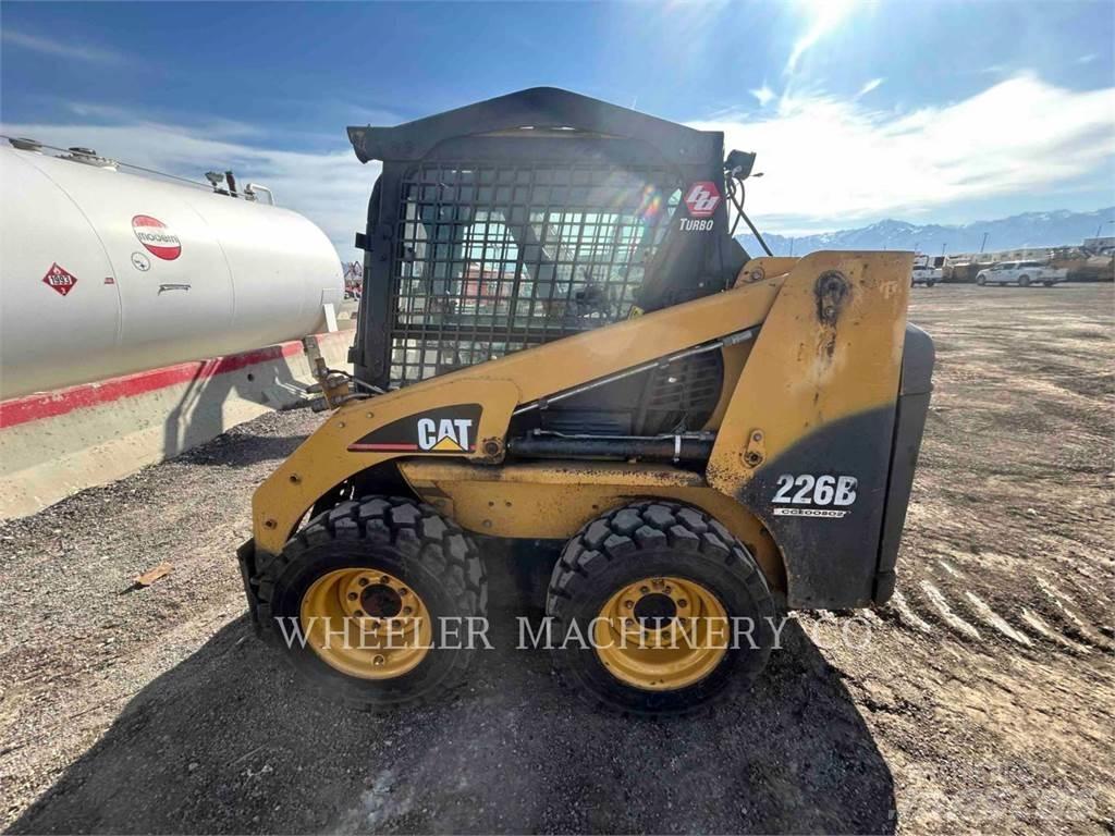 CAT 226B MA11 Schrankladers