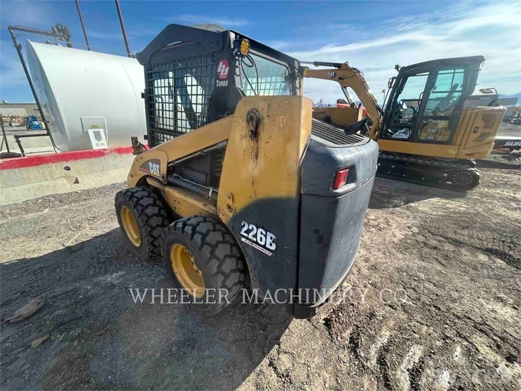 CAT 226B MA11 Schrankladers