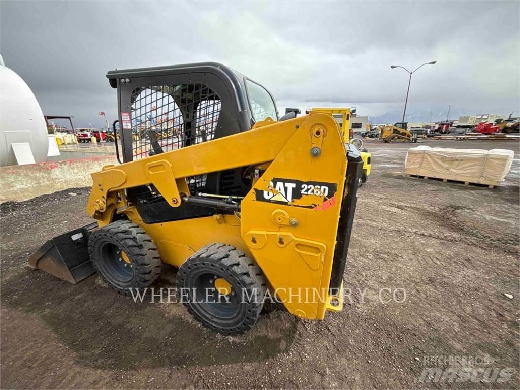 CAT 226D C1-H2 Schrankladers