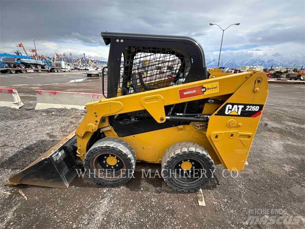 CAT 226D C1-H2 Schrankladers