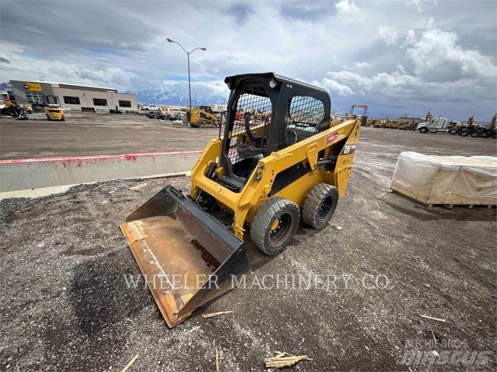 CAT 226D C1-H2 Schrankladers