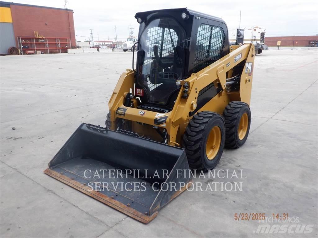 CAT 226D3 Schrankladers