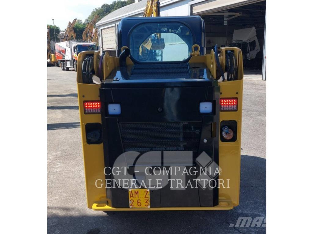 CAT 226D3 Schrankladers