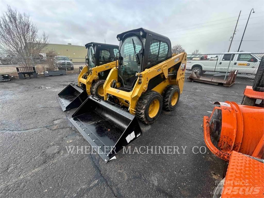 CAT 226D3 C3H2 Schrankladers