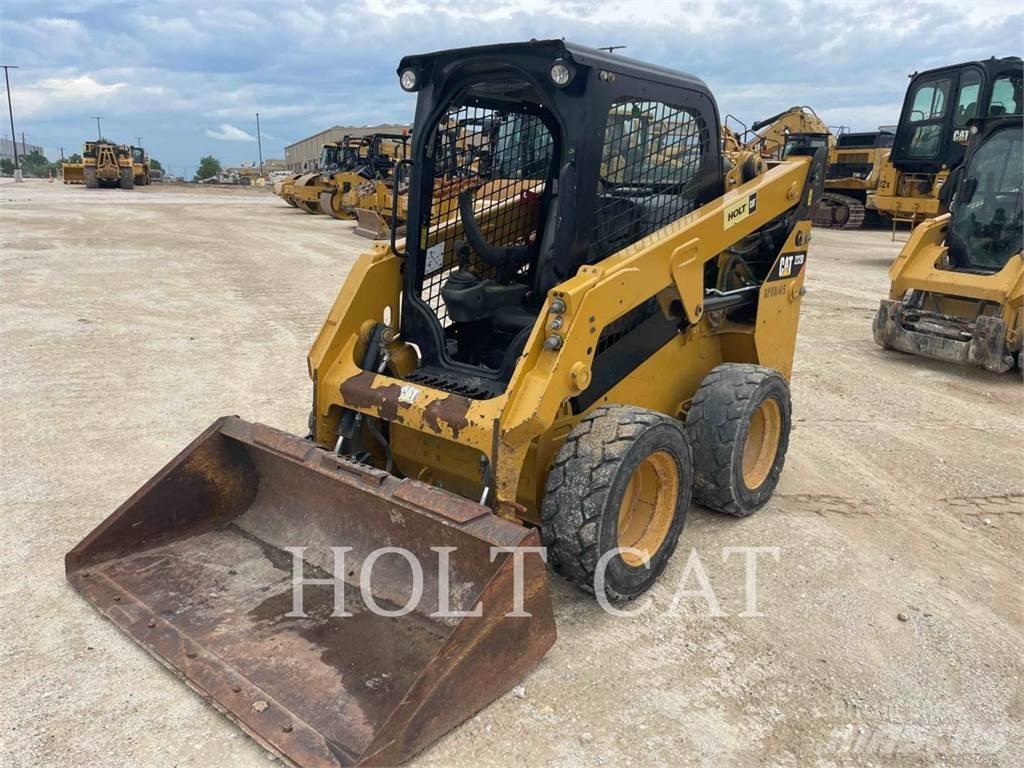 CAT 232D Schrankladers