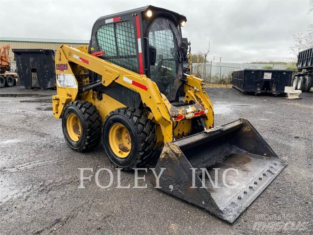 CAT 236D Schrankladers